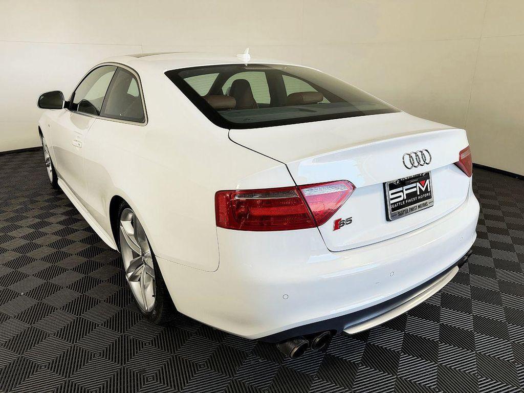 Audi S5 view 14
