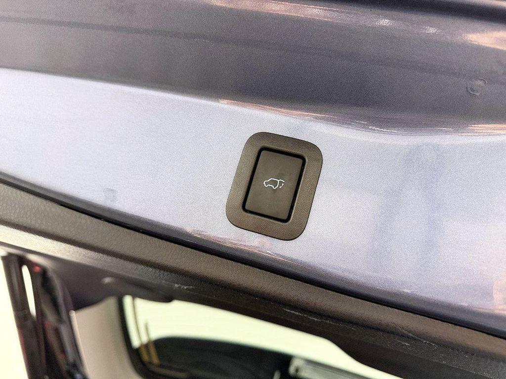 used 2018 Toyota Highlander car, priced at $24,999