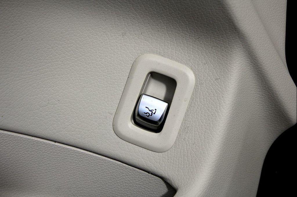 used 2017 Mercedes-Benz GLC 300 car, priced at $16,998