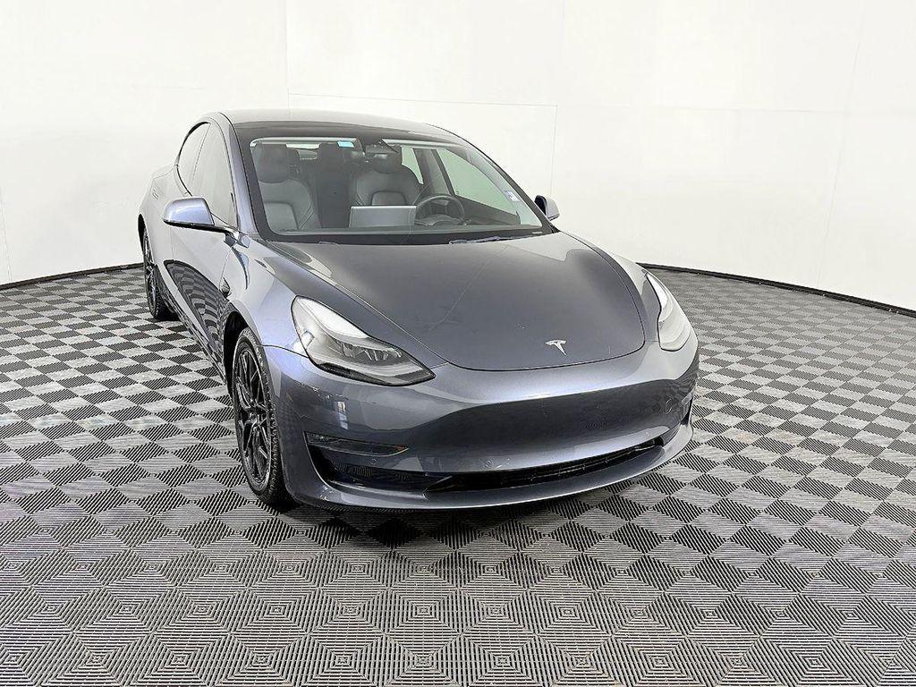 used 2022 Tesla Model 3 car, priced at $27,999