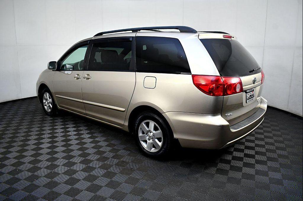used 2007 Toyota Sienna car, priced at $3,995