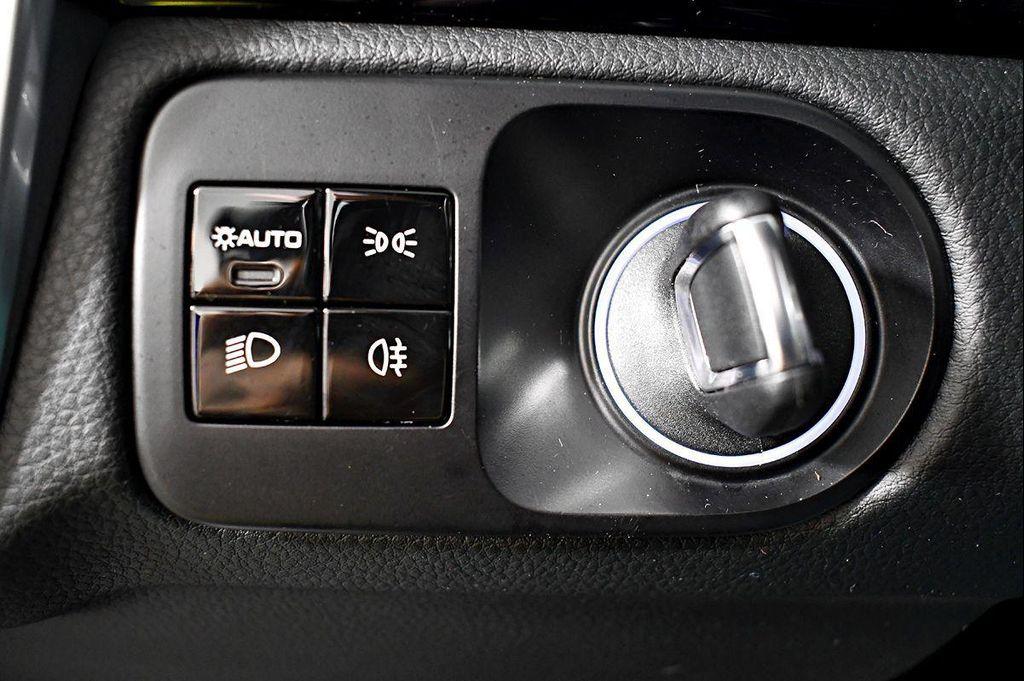 used 2019 Porsche Cayenne car, priced at $28,995