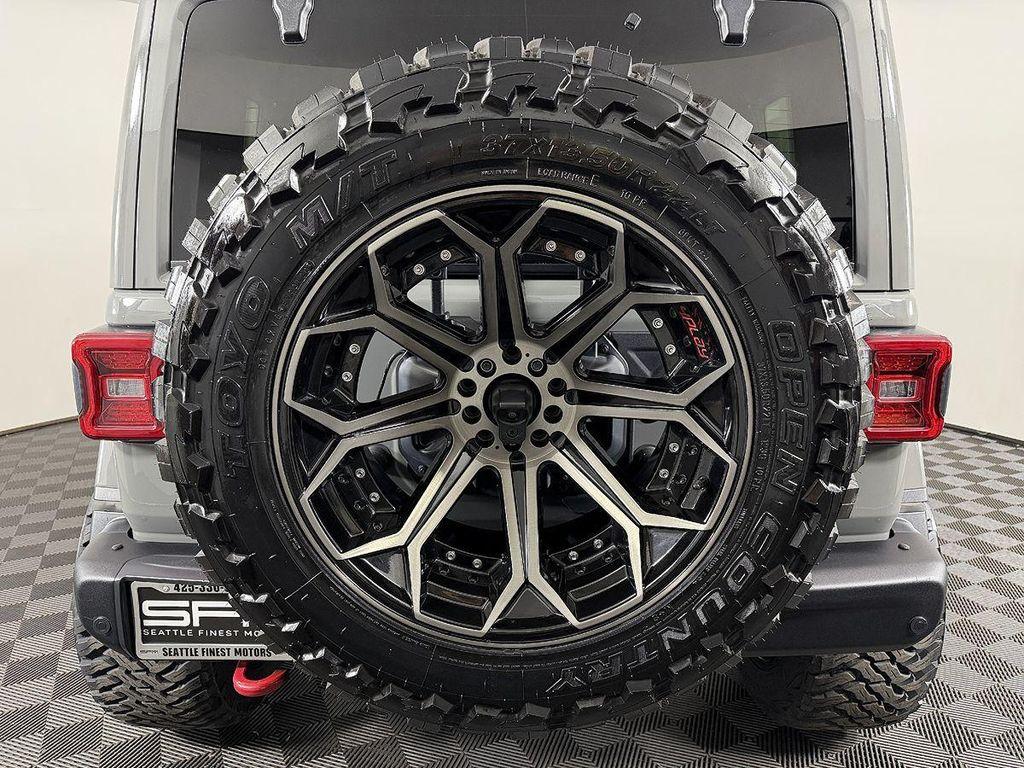 used 2019 Jeep Wrangler Unlimited car, priced at $36,999