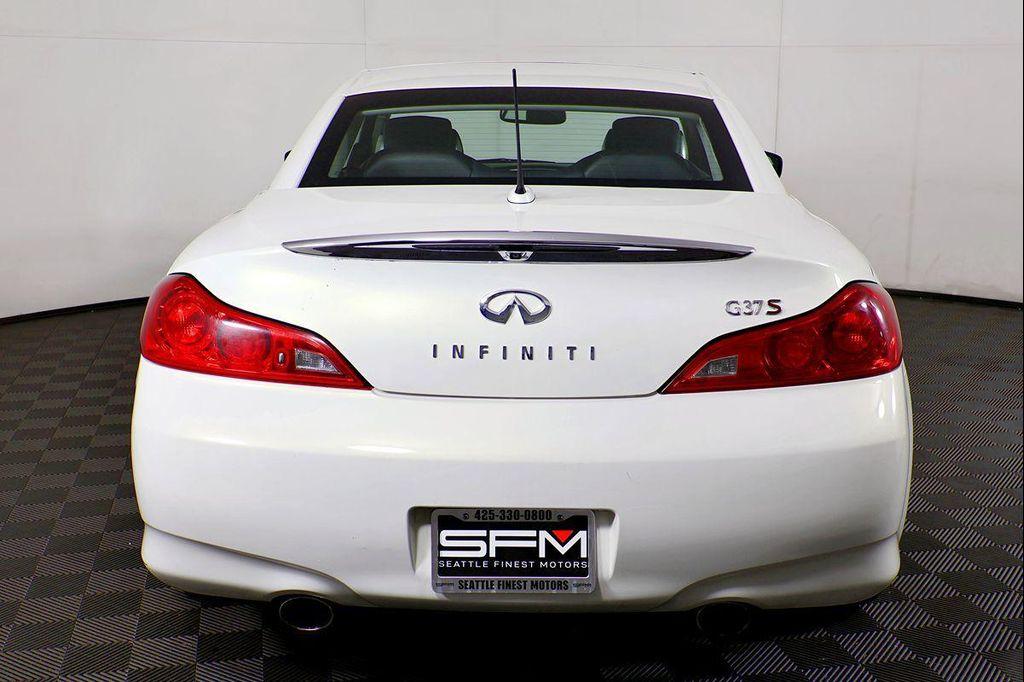 used 2009 INFINITI G37 car, priced at $10,000
