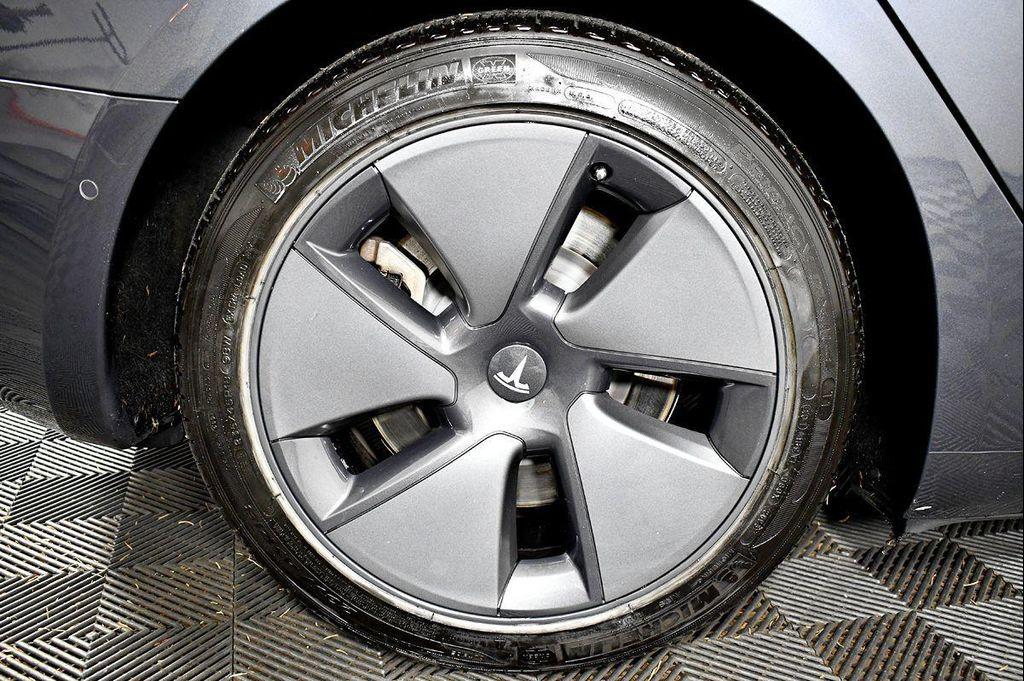used 2021 Tesla Model 3 car, priced at $20,999