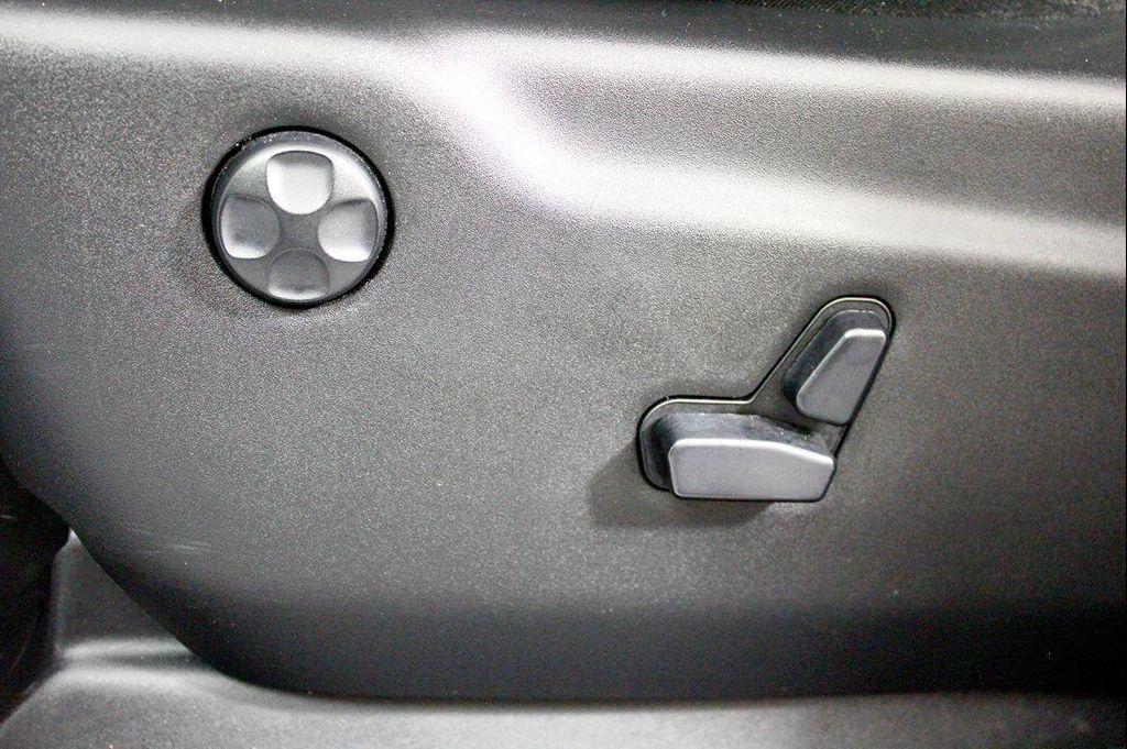 used 2020 Jeep Grand Cherokee car, priced at $19,999