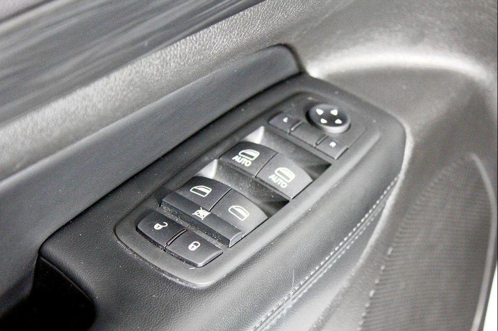 used 2020 Jeep Grand Cherokee car, priced at $19,999