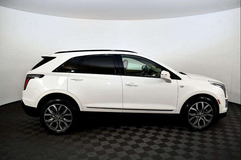 used 2021 Cadillac XT5 car, priced at $31,999