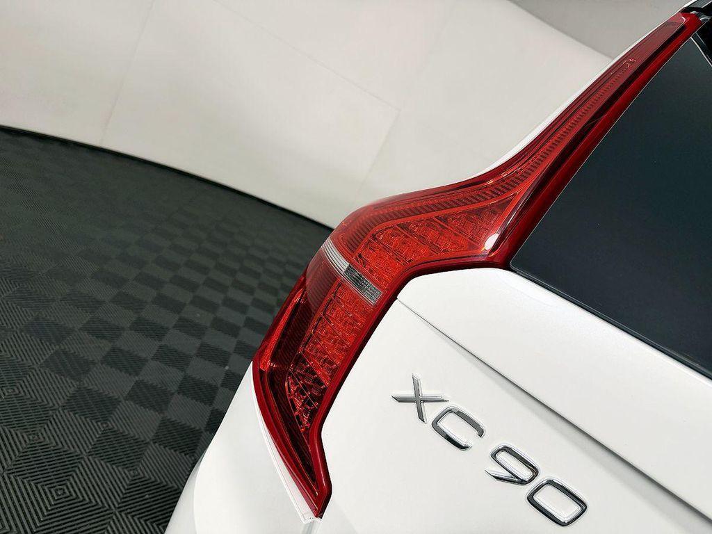 used 2019 Volvo XC90 car, priced at $21,000