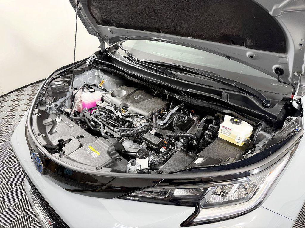 used 2025 Toyota Sienna car, priced at $48,000