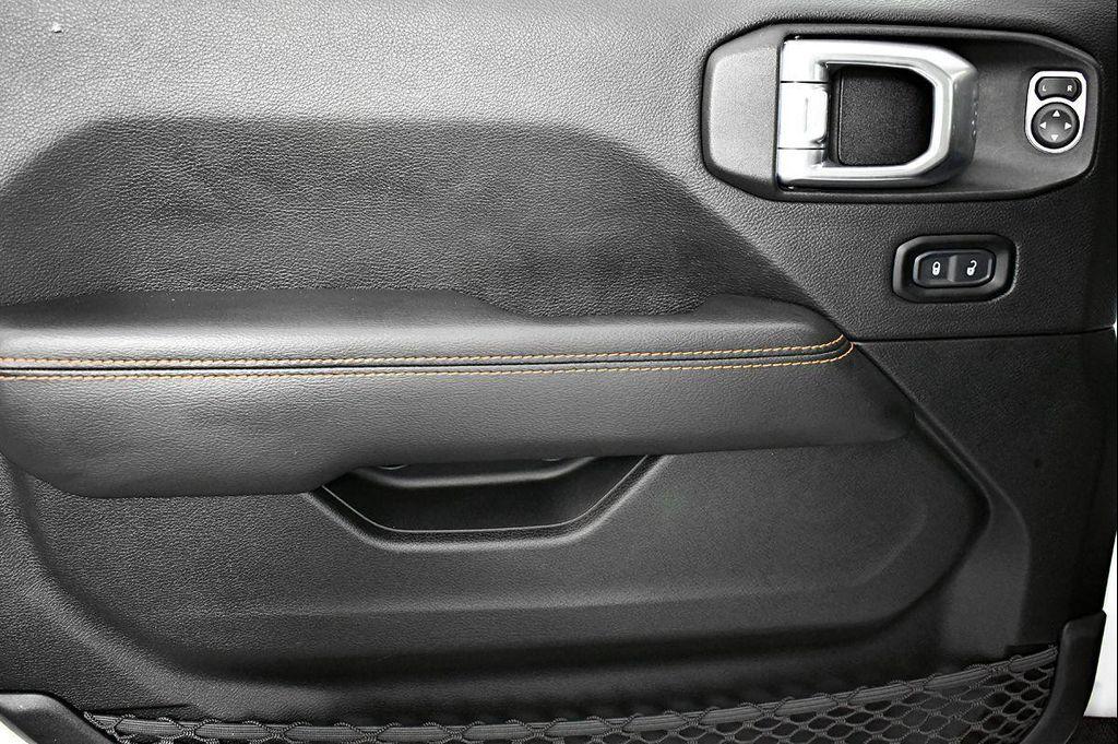 used 2020 Jeep Gladiator car, priced at $33,393