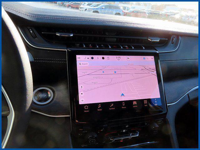 new 2025 Jeep Grand Cherokee car, priced at $46,403