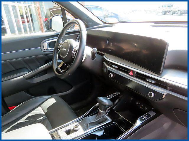used 2024 Kia Sorento car, priced at $34,245
