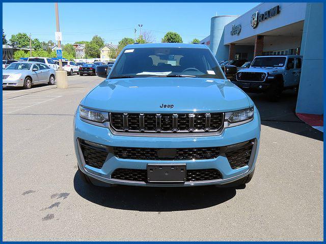 new 2026 Jeep Grand Cherokee car, priced at $47,538