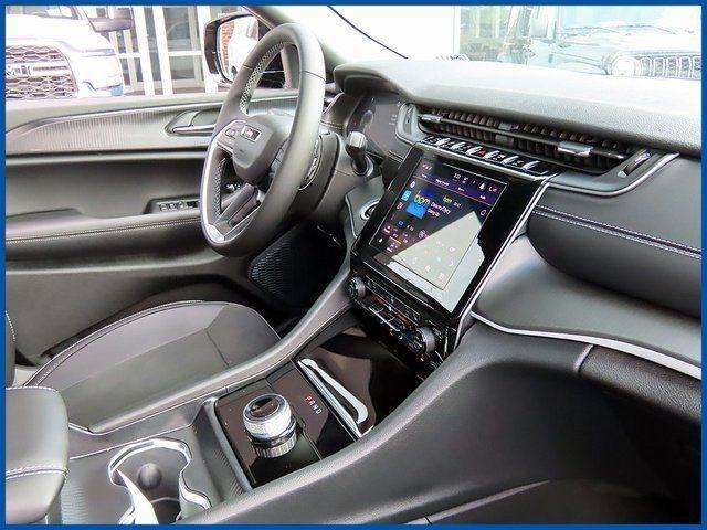 new 2025 Jeep Grand Cherokee L car, priced at $40,651