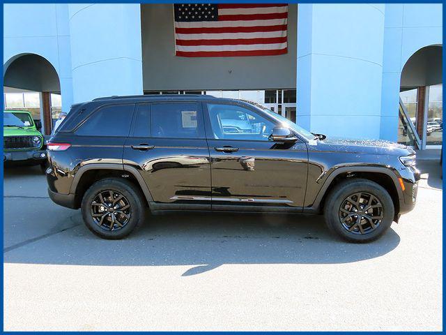 used 2024 Jeep Grand Cherokee car, priced at $34,966