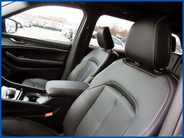 new 2026 Jeep Grand Cherokee car, priced at $43,344