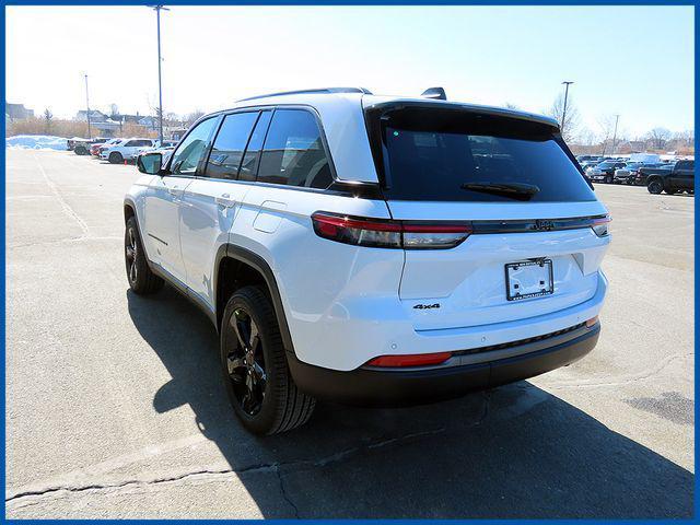 new 2026 Jeep Grand Cherokee car, priced at $47,485