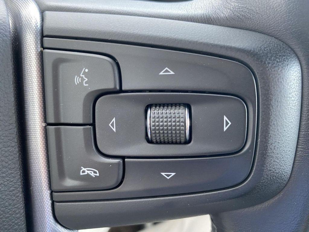 used 2021 GMC Sierra 1500 car, priced at $32,998