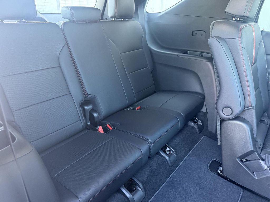 new 2026 Chevrolet Traverse car, priced at $61,589