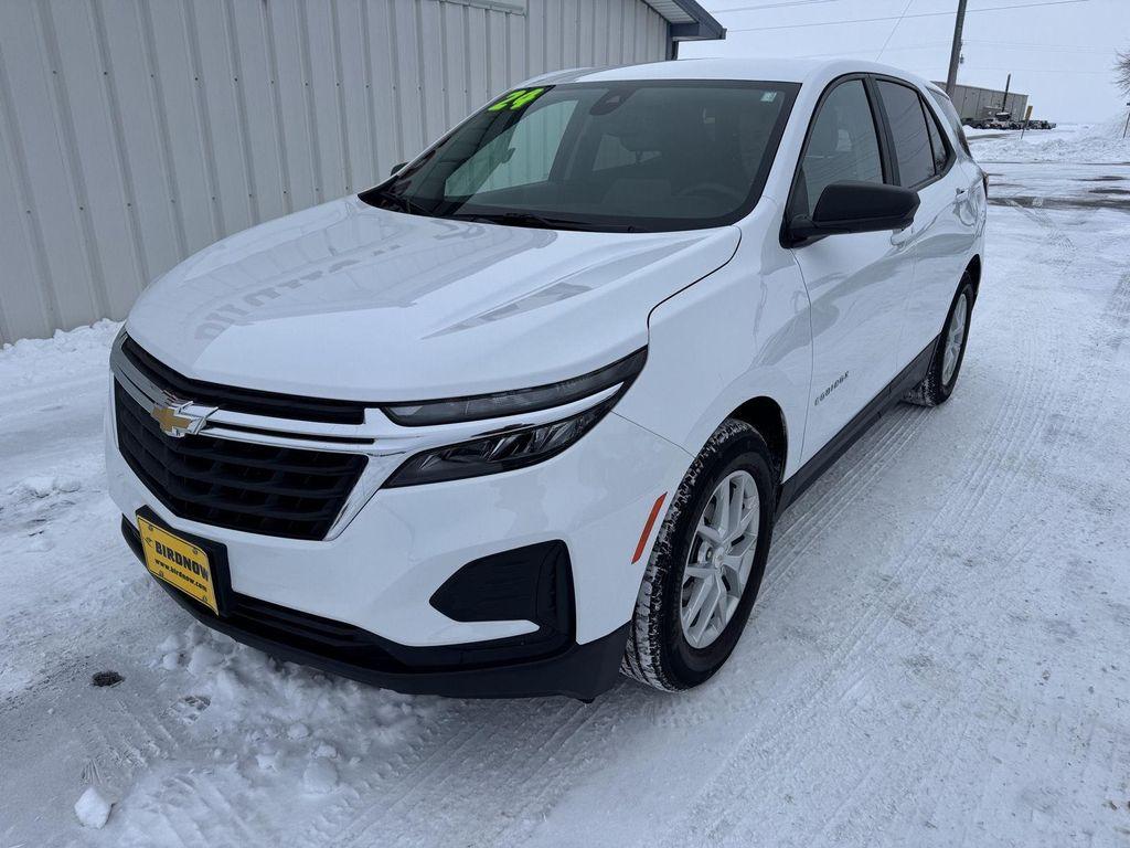 used 2024 Chevrolet Equinox car, priced at $17,990