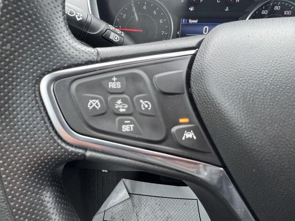 used 2024 Chevrolet Equinox car, priced at $17,990