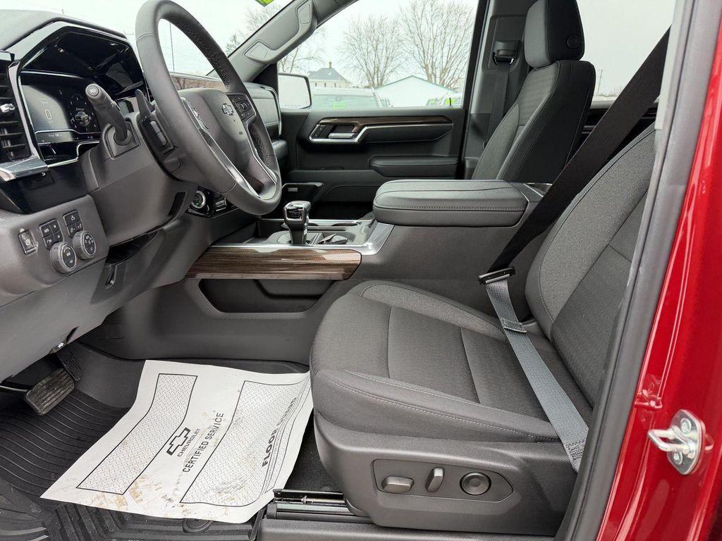 used 2025 Chevrolet Silverado 1500 car, priced at $59,388