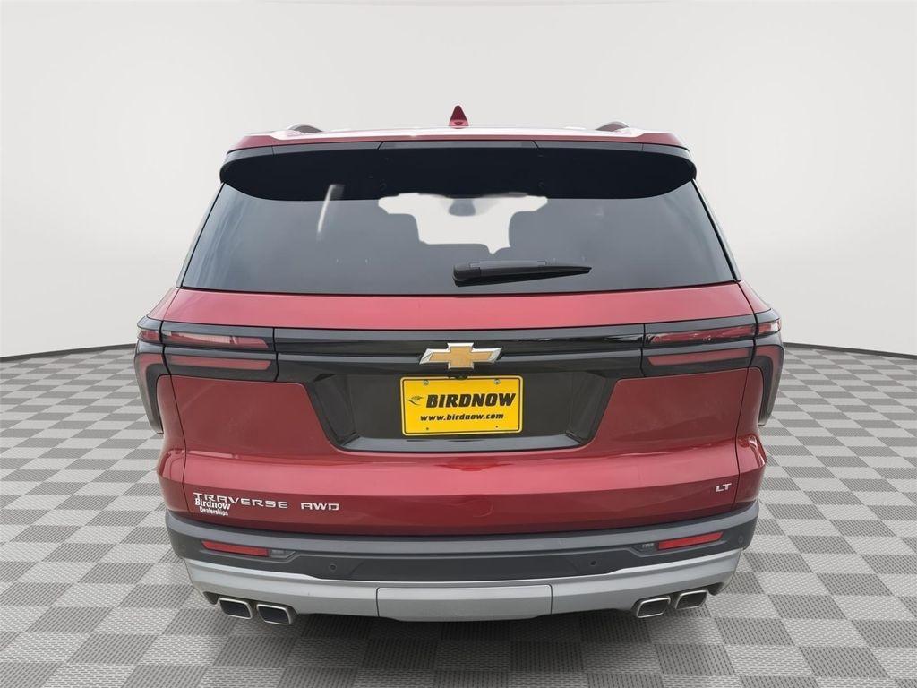 used 2024 Chevrolet Traverse car, priced at $39,899