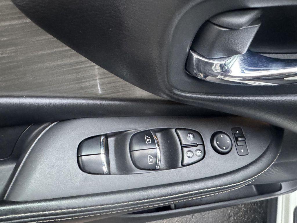 used 2017 Nissan Murano car, priced at $13,950