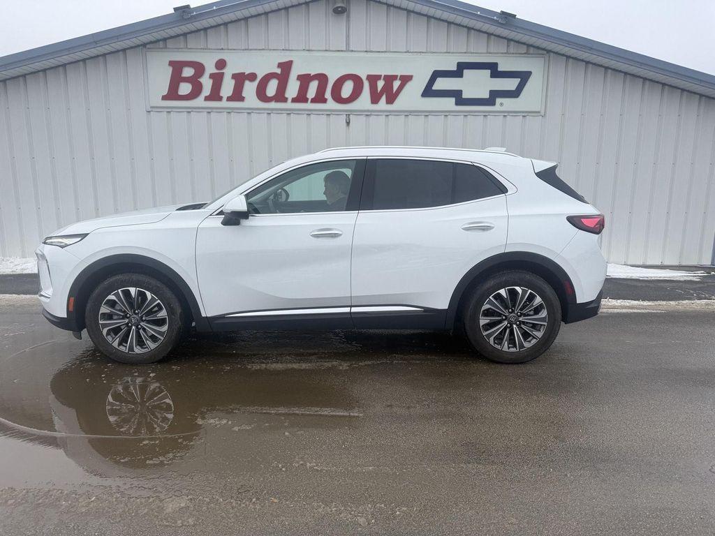 used 2025 Buick Envision car, priced at $28,599
