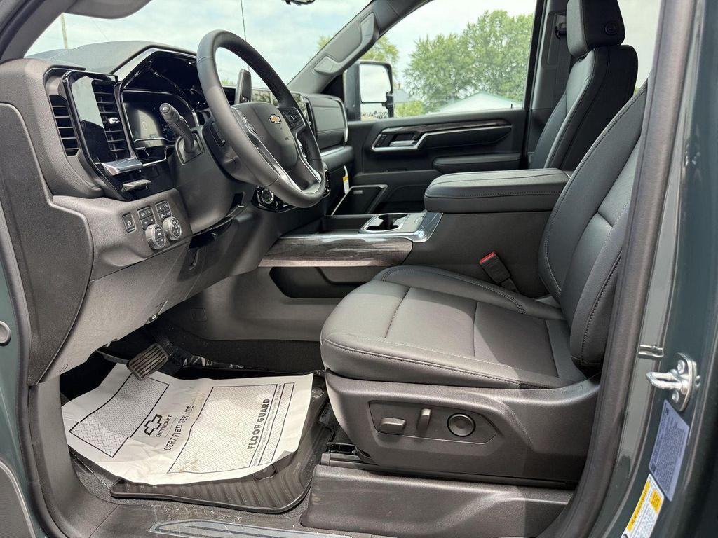 new 2025 Chevrolet Silverado 2500 car, priced at $79,485