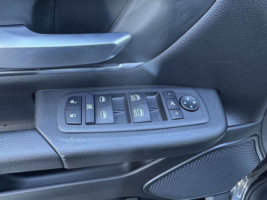used 2024 Ram 1500 car, priced at $41,999