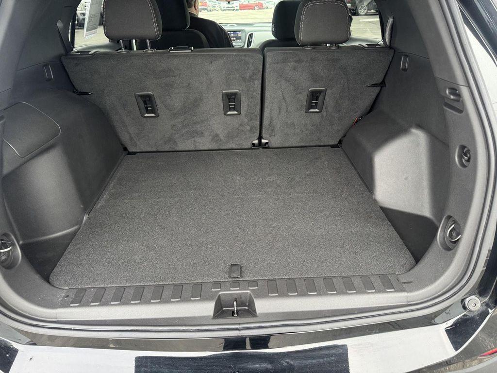 used 2023 Chevrolet Equinox car, priced at $22,969