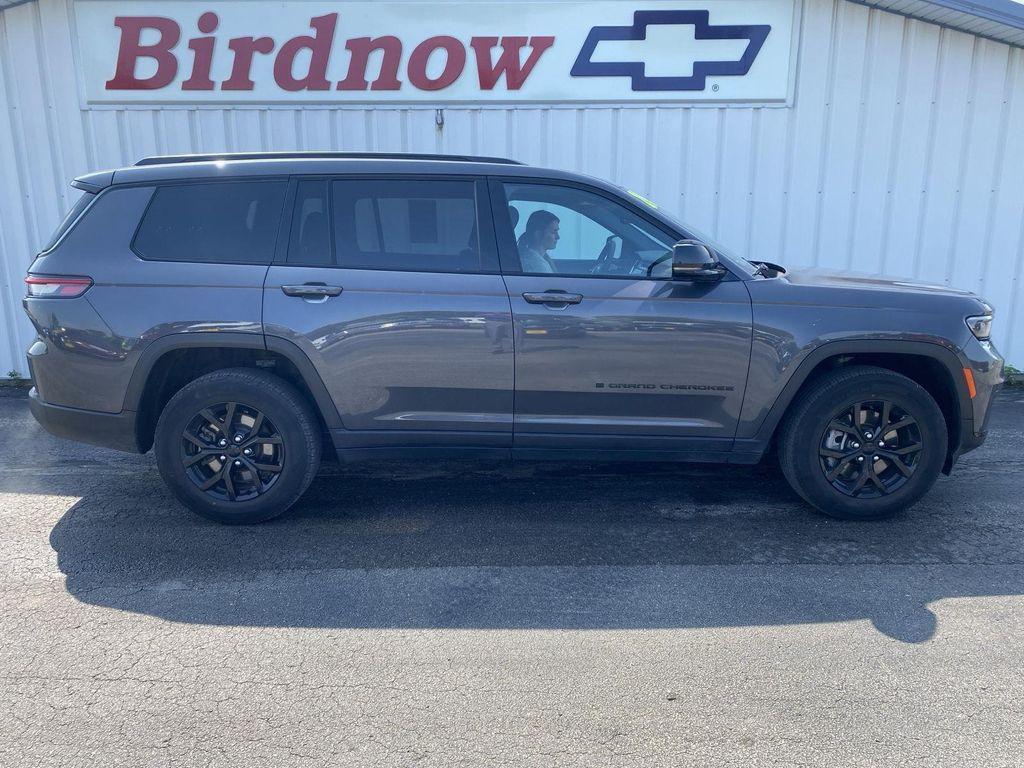used 2024 Jeep Grand Cherokee L car, priced at $27,999