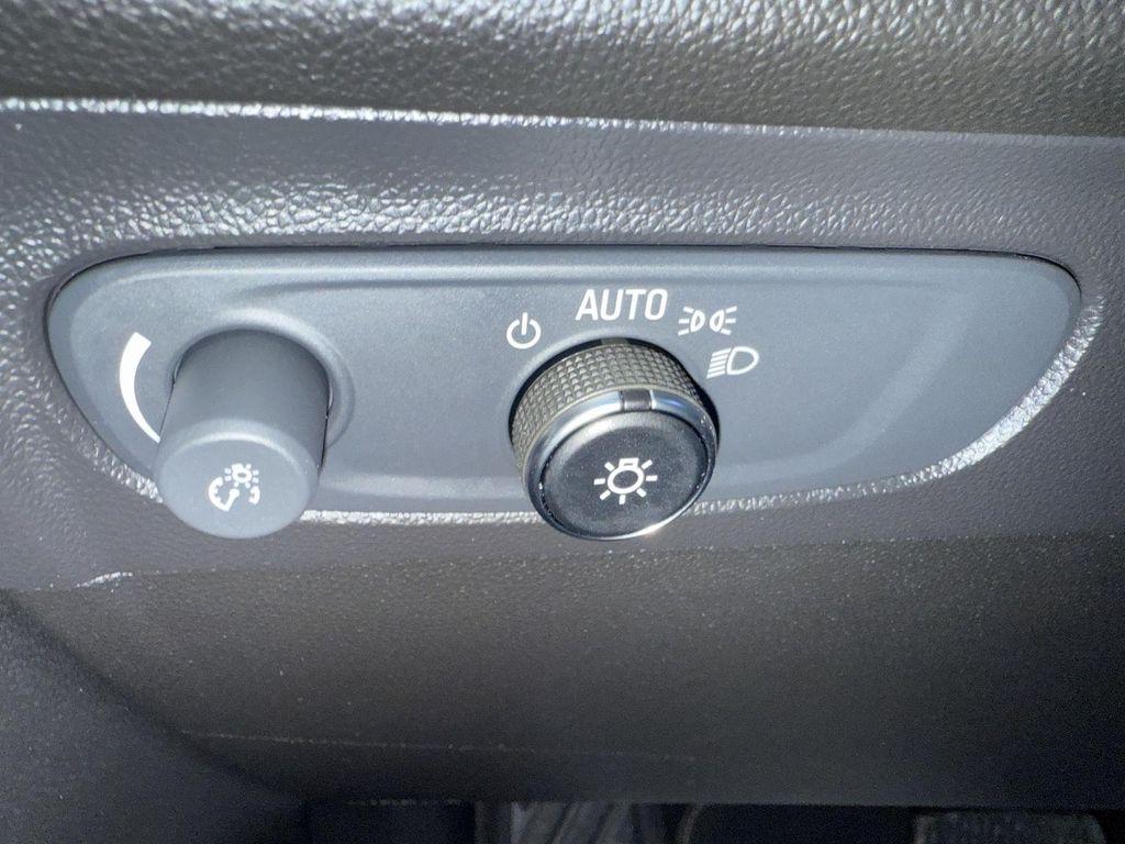 used 2021 Buick Envision car, priced at $22,860