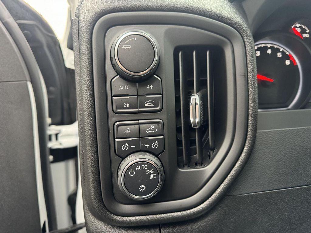 used 2024 Chevrolet Silverado 1500 car, priced at $29,999