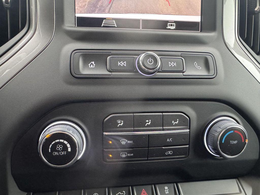 used 2024 Chevrolet Silverado 1500 car, priced at $29,999