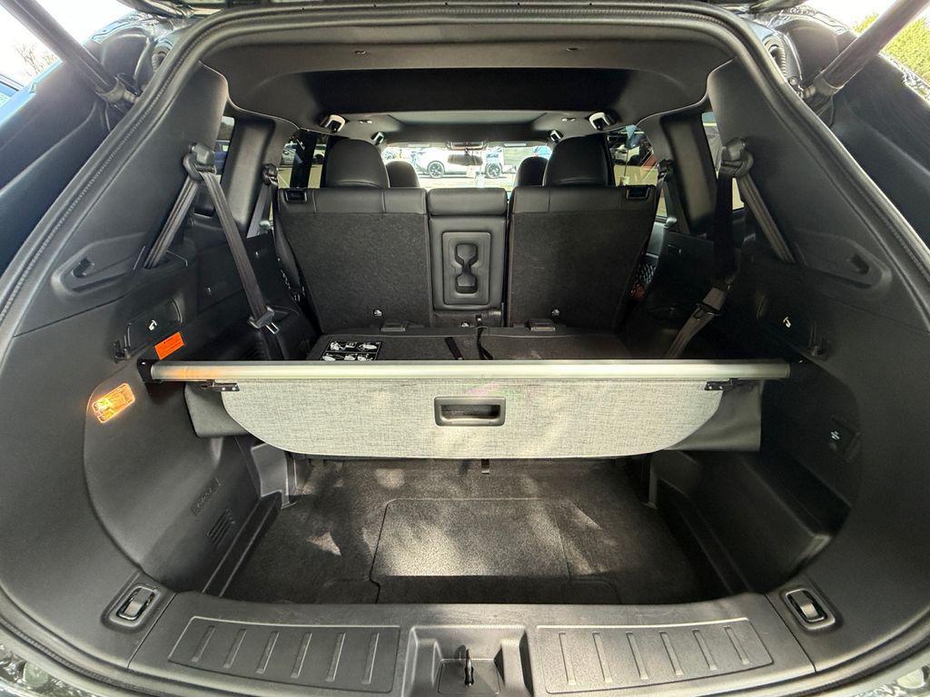 used 2025 Mitsubishi Outlander PHEV car, priced at $37,658