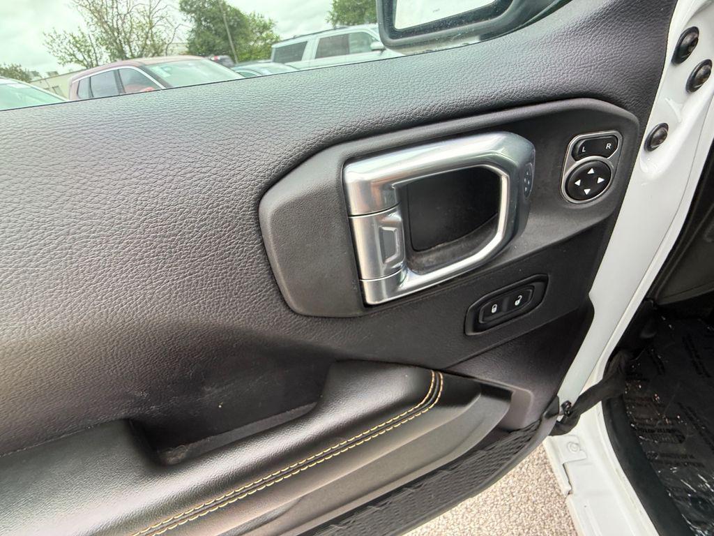used 2025 Jeep Wrangler car, priced at $35,240
