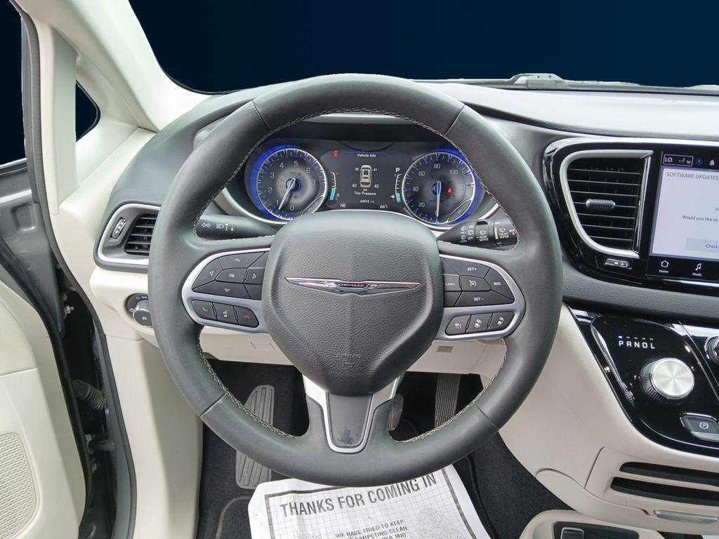 used 2023 Chrysler Pacifica car, priced at $24,291