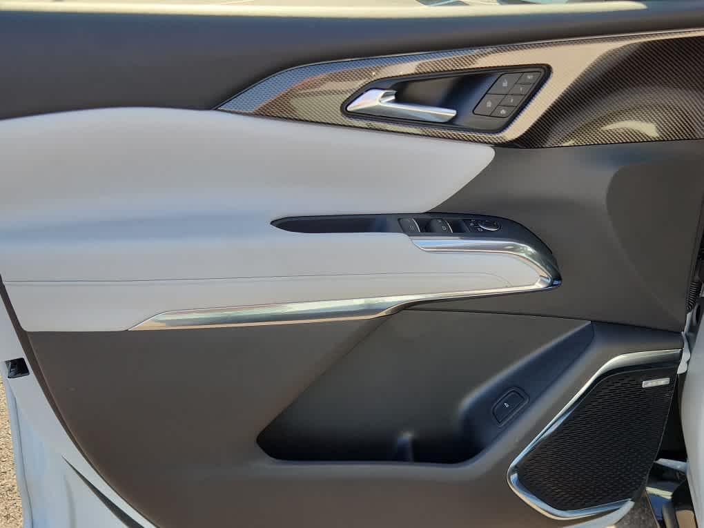 new 2026 Chevrolet Traverse car, priced at $59,040