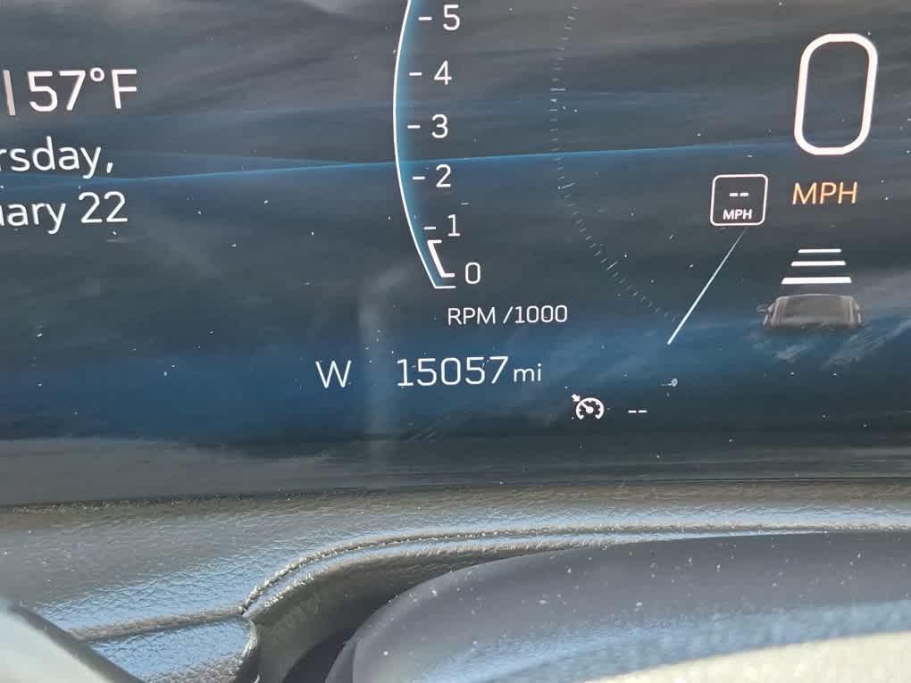 used 2024 Cadillac XT4 car, priced at $35,502