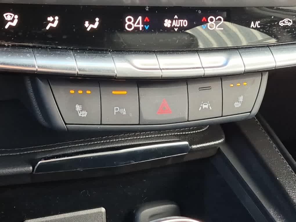 used 2024 Cadillac XT4 car, priced at $35,502