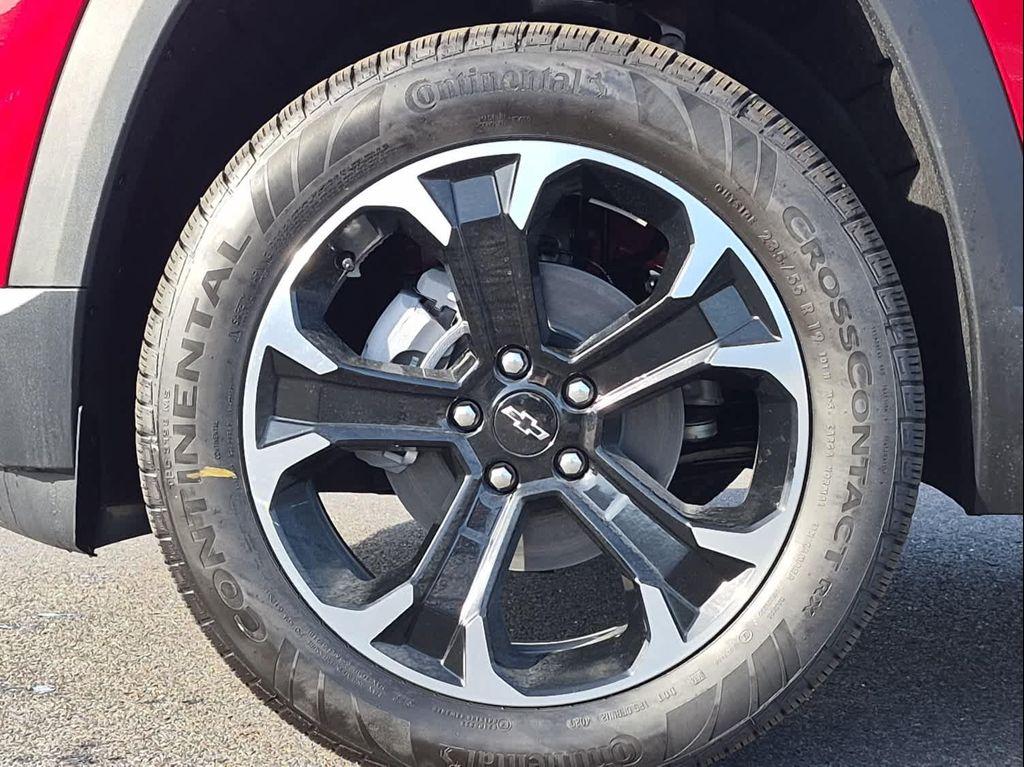 new 2026 Chevrolet Equinox car, priced at $36,080