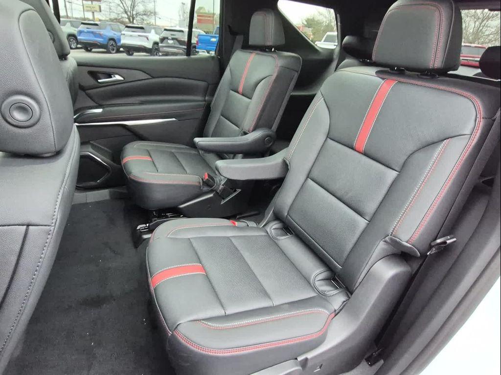 new 2026 Chevrolet Traverse car, priced at $58,290