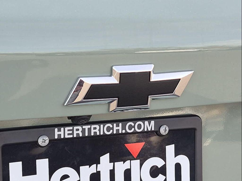 new 2026 Chevrolet Equinox car, priced at $36,395