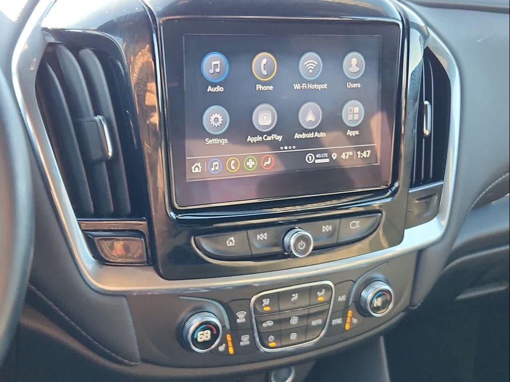used 2023 Chevrolet Traverse car, priced at $32,211