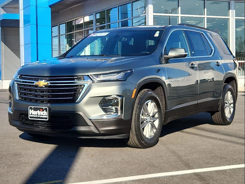 used 2023 Chevrolet Traverse car, priced at $32,211
