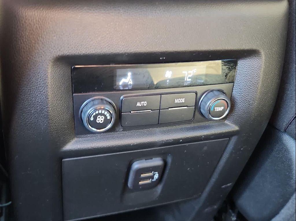 used 2023 Chevrolet Traverse car, priced at $32,211