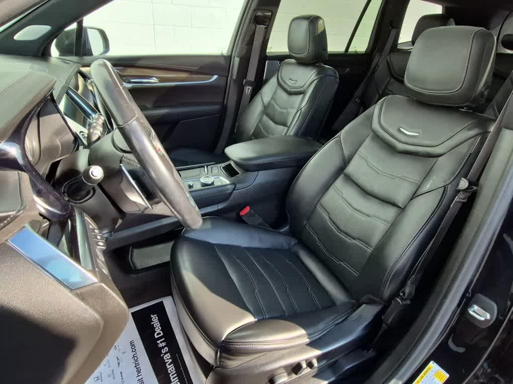 used 2021 Cadillac XT6 car, priced at $27,624